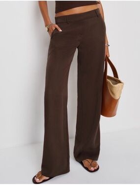 Reformation Gisele Low Rise Pants in Cafe 12